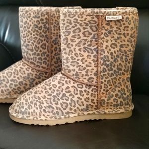 Bearpaw leopard print boots
